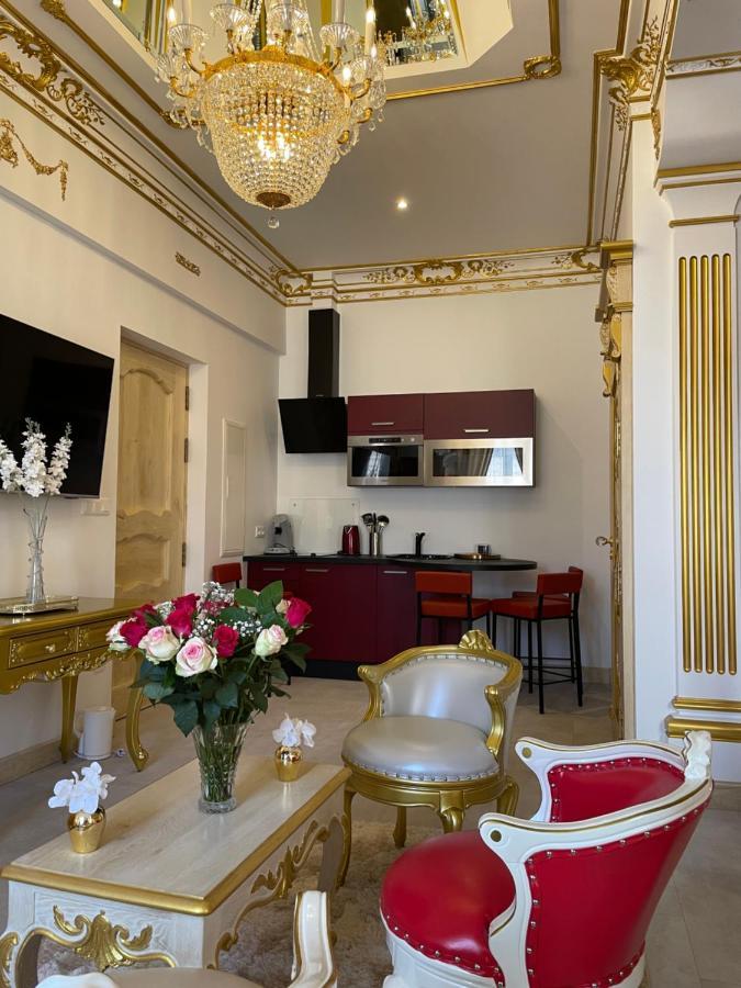 Suite Imperiale Eglise Du Couvent Narbonne Ngoại thất bức ảnh